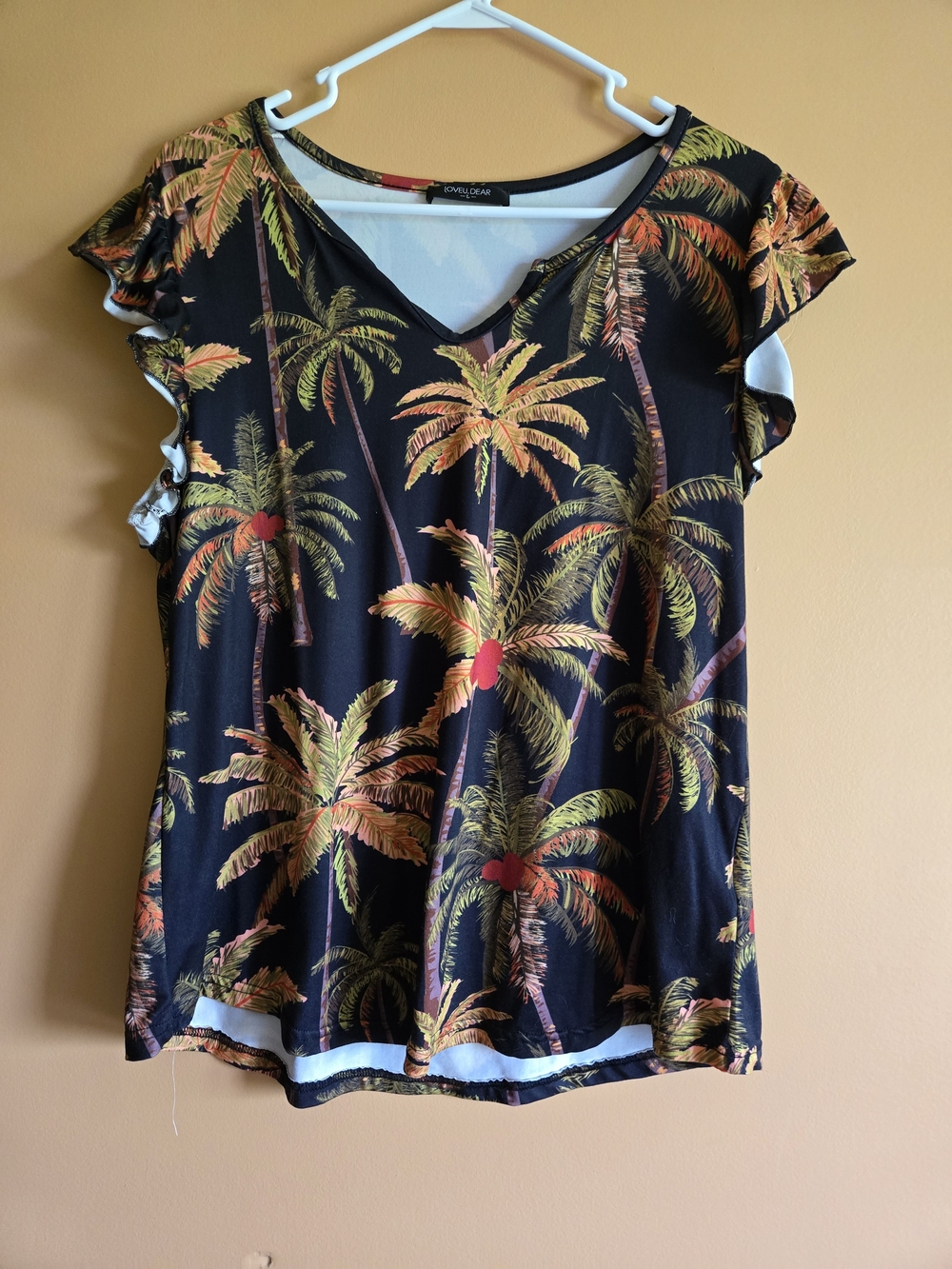 Loveu.Dear Tropical Palm-Print Flutter Sleeve V-Neck Top PTP=19"